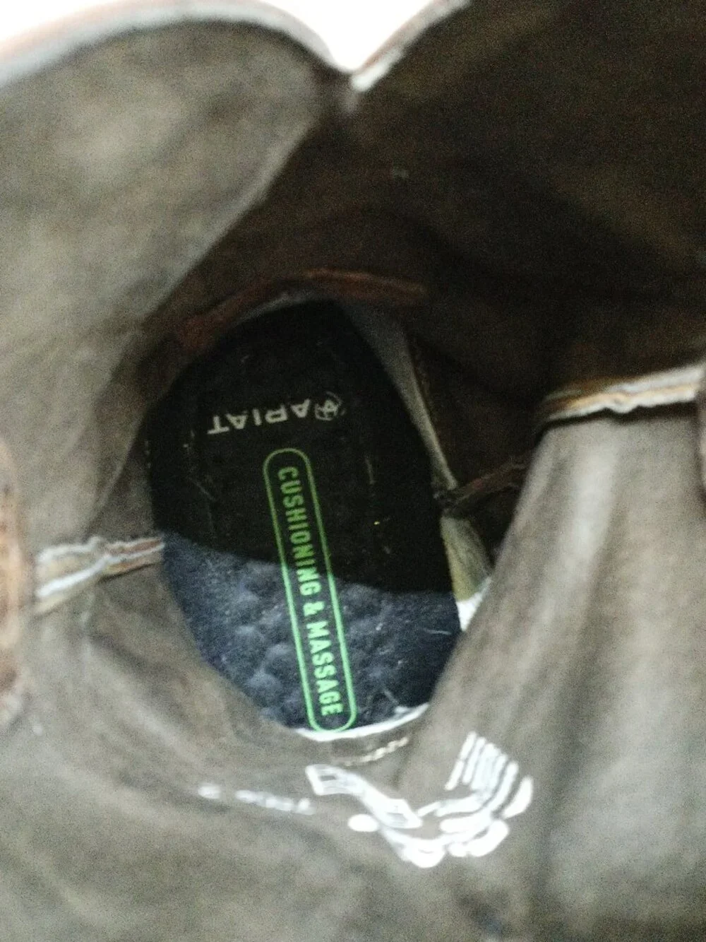 Ariat very good